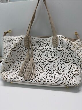 BUCO Flower Bomb White Laser-Cut Faux Leather Rose Tote Bag with Tassels